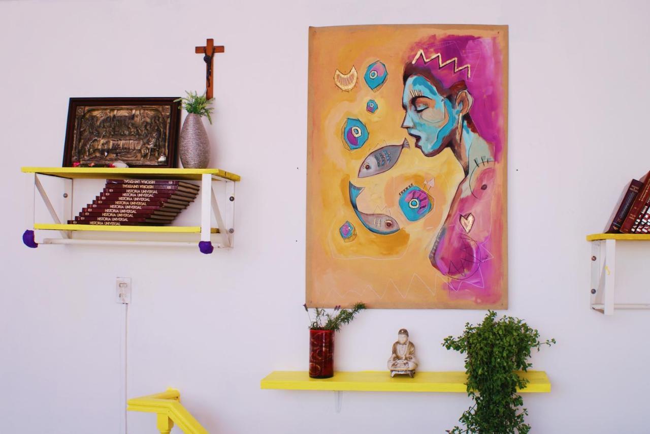 Free Spirit Hostel Γκουανταλαχάρα Εξωτερικό φωτογραφία