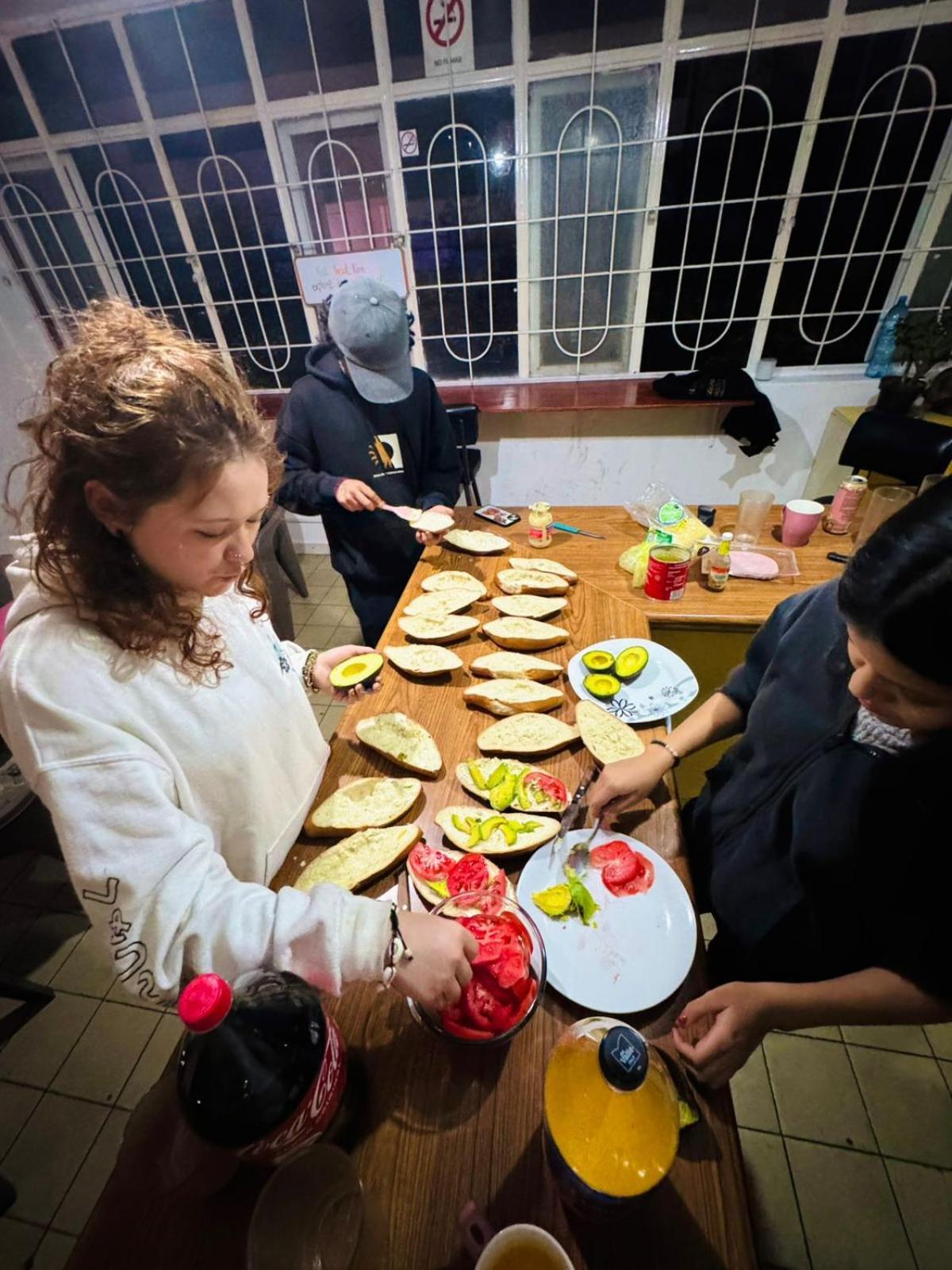 Free Spirit Hostel Γκουανταλαχάρα Εξωτερικό φωτογραφία